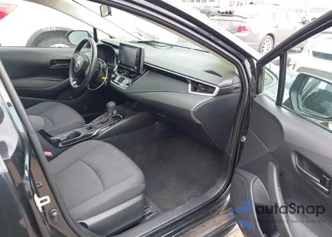 2022 Toyota Corolla Le z USA, uszkodzony, nr VIN 5YFEPMAE2NP280147